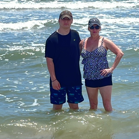 Welcome to my closet, I am honest & trustworthy❤️ - Picture 6 of 11